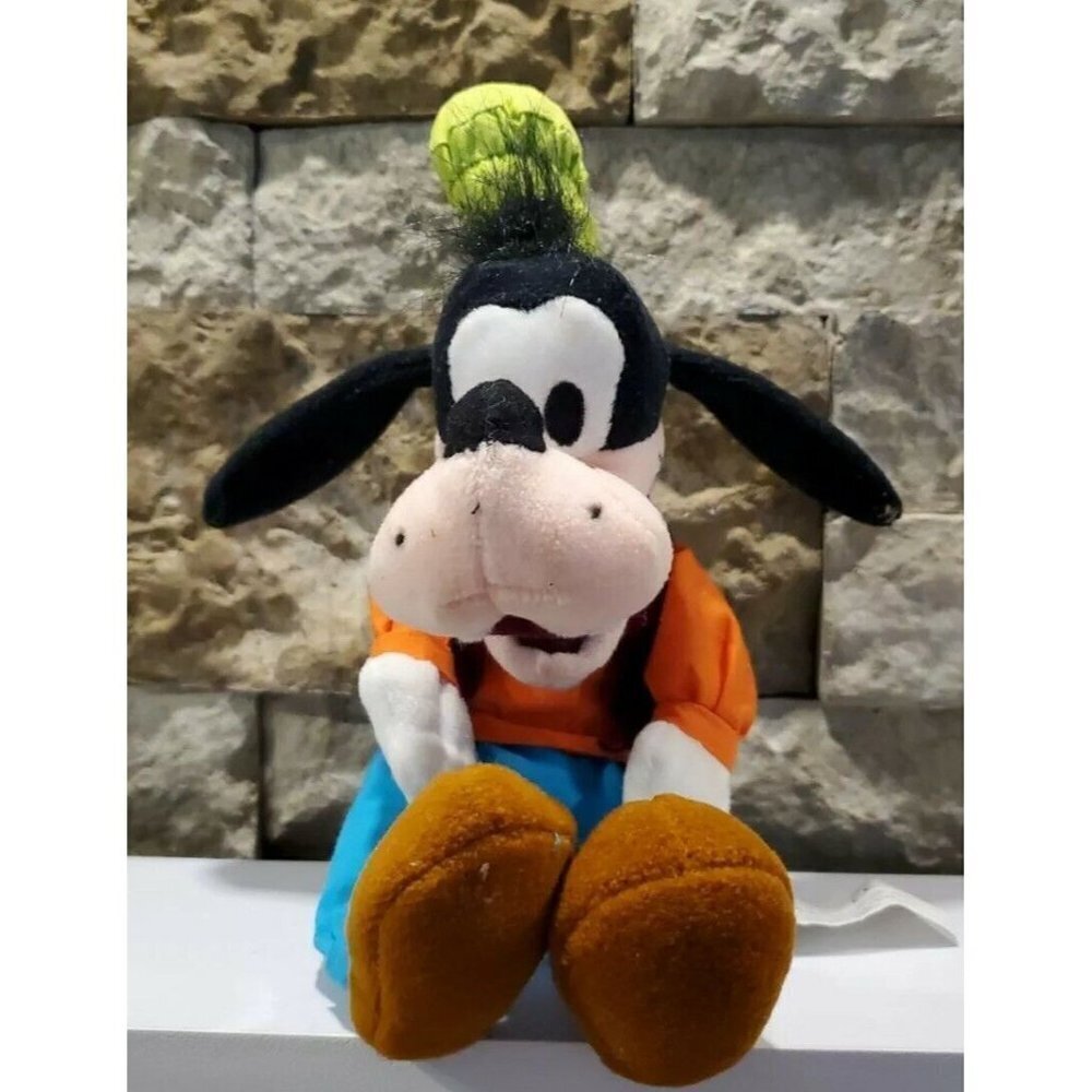 Disney Store Goofy Mini Bean Bag Plush 8" Disney Stuff Toy Great Disney